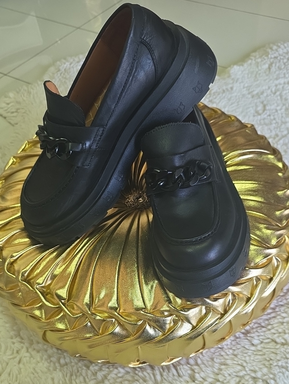 Men Shoes